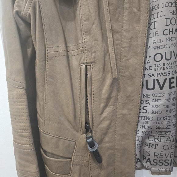 Moto style leather jacket - Picture 3 of 4